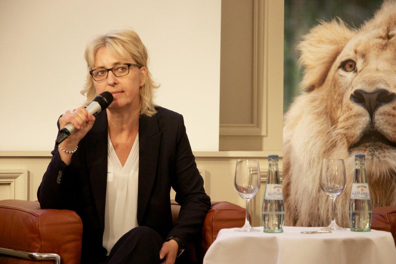 velada parlamentaria